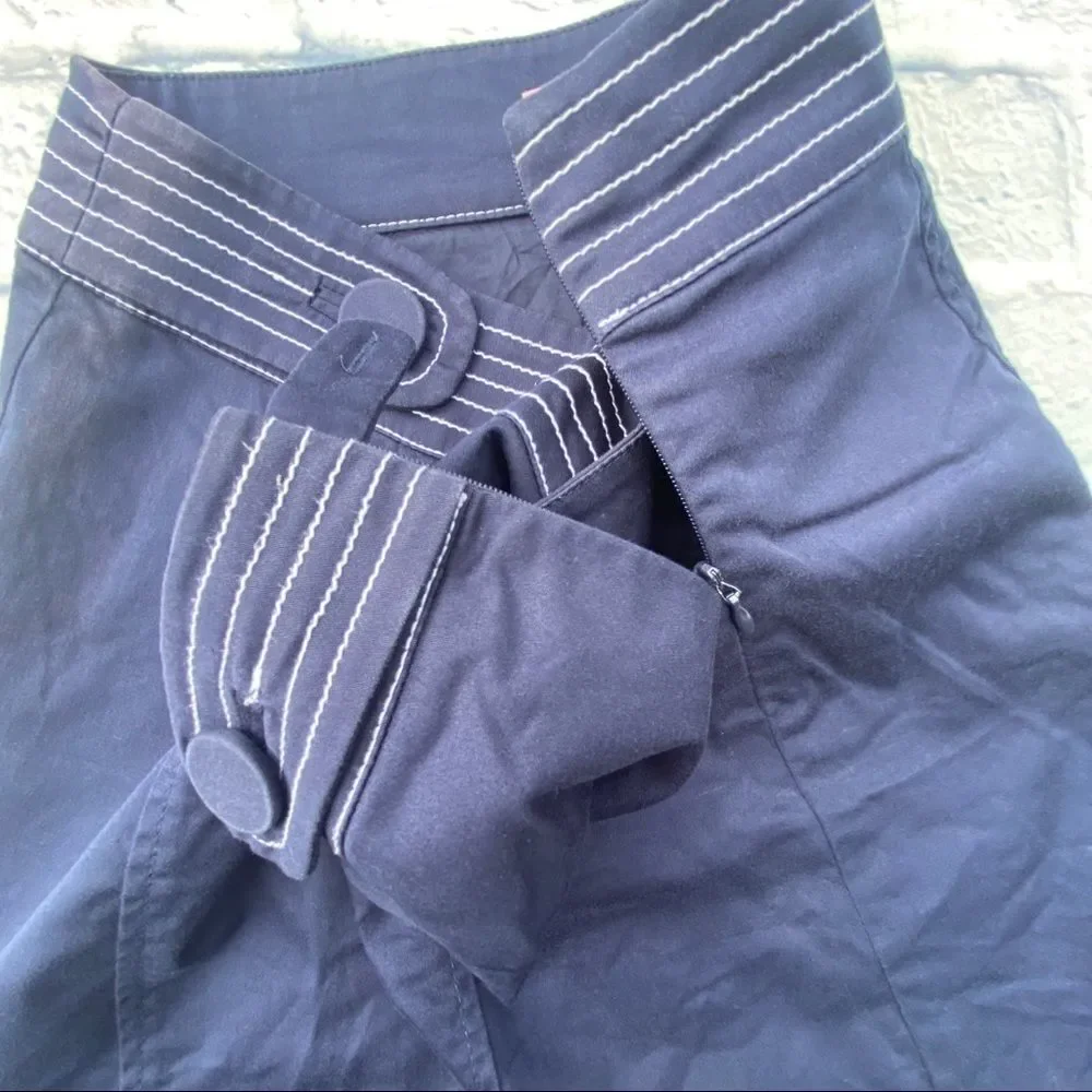 Lilly Pulitzer Navy Skirt With Button Detail 4